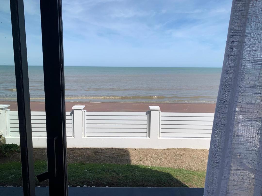 Villa De La Plage, Front De Mer, Juno Beach Bernieres-sur-Mer Ngoại thất bức ảnh
